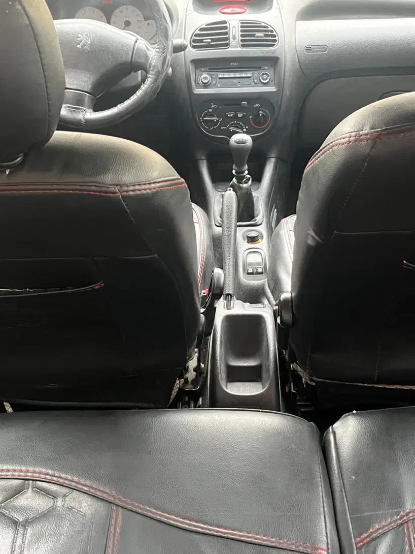 پژو ۲۰۶ تیپ ۲ مدل ۹۵|خودرو سواری و وانت|تهران, المهدی|دیوار