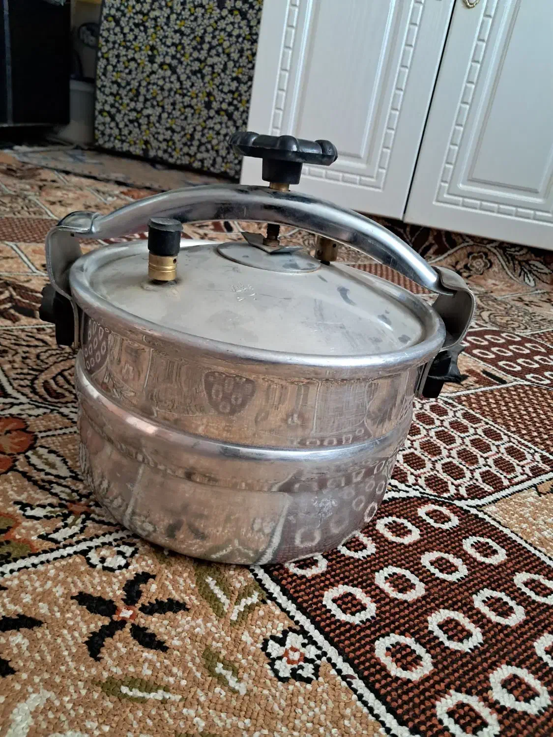 زود پز تمیز و نو بدون هیچ کاری|ظروف پختوپز|یاسوج, |دیوار