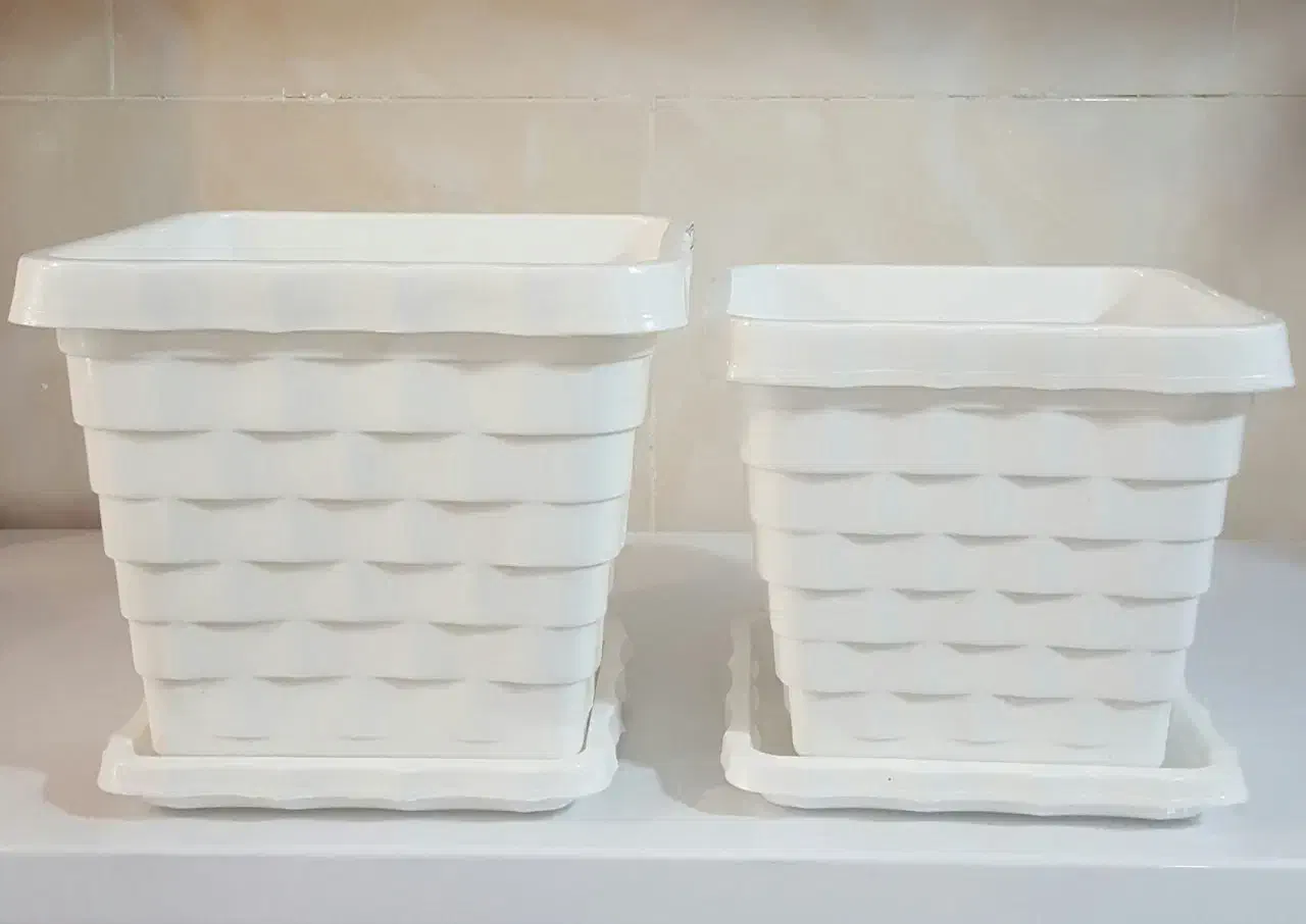 گلدان پلاستیکی (کارکرده)|صنایع دستی و سایر لوازم تزئینی|نقده, |دیوار