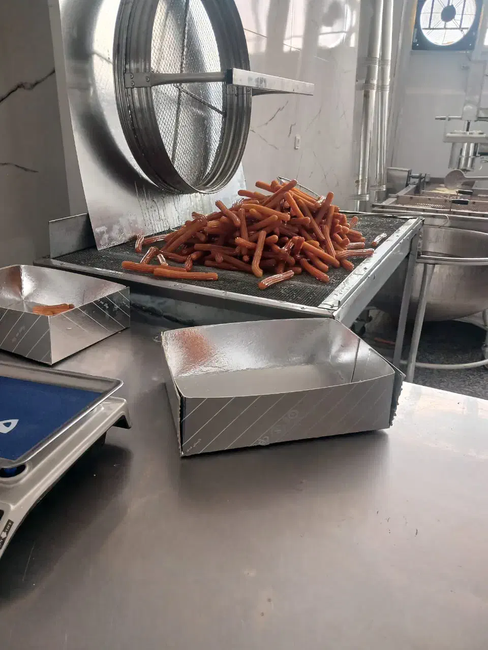 استخدام نیرو|استخدام خدمات فروشگاه و رستوران|شاهینشهر, گزبرخوار|دیوار