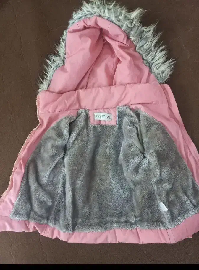 کاپشن تمیز و مرتب|کفش و لباس بچه|رضویه, |دیوار