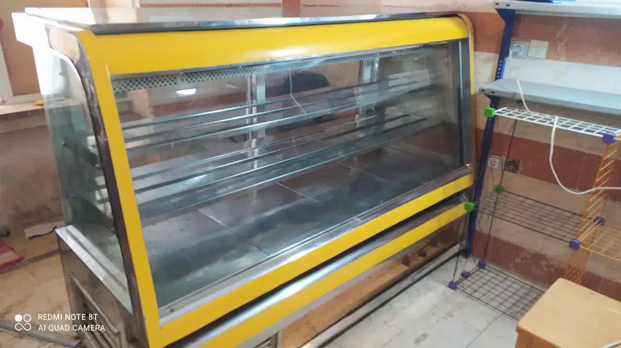 یخچال ویترینی و فر فست فود|کافیشاپ و رستوران|اصفهان, فرودگاه شهید بهشتی|دیوار