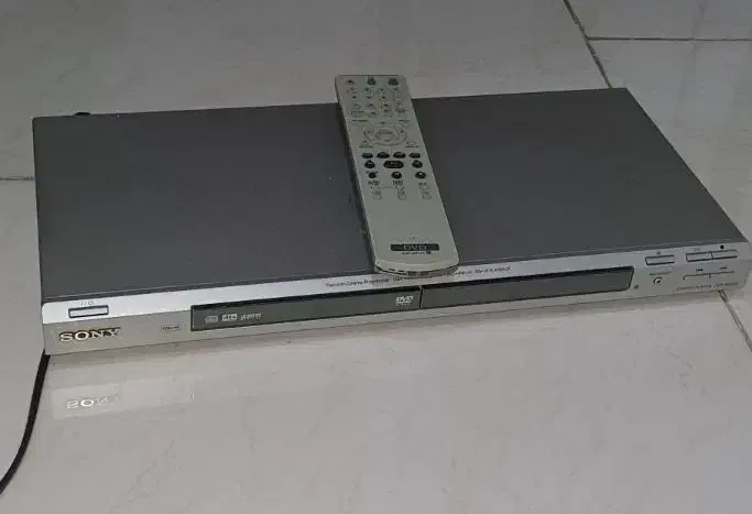 دی وی دی|پخش‌کننده DVD و ویدیو|اندیشه, اندیشه فاز ۴|دیوار