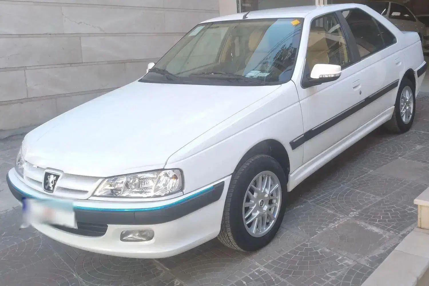 پژو پارس سفارشی ۱۴۰۱|خودرو سواری و وانت|بروجرد, |دیوار