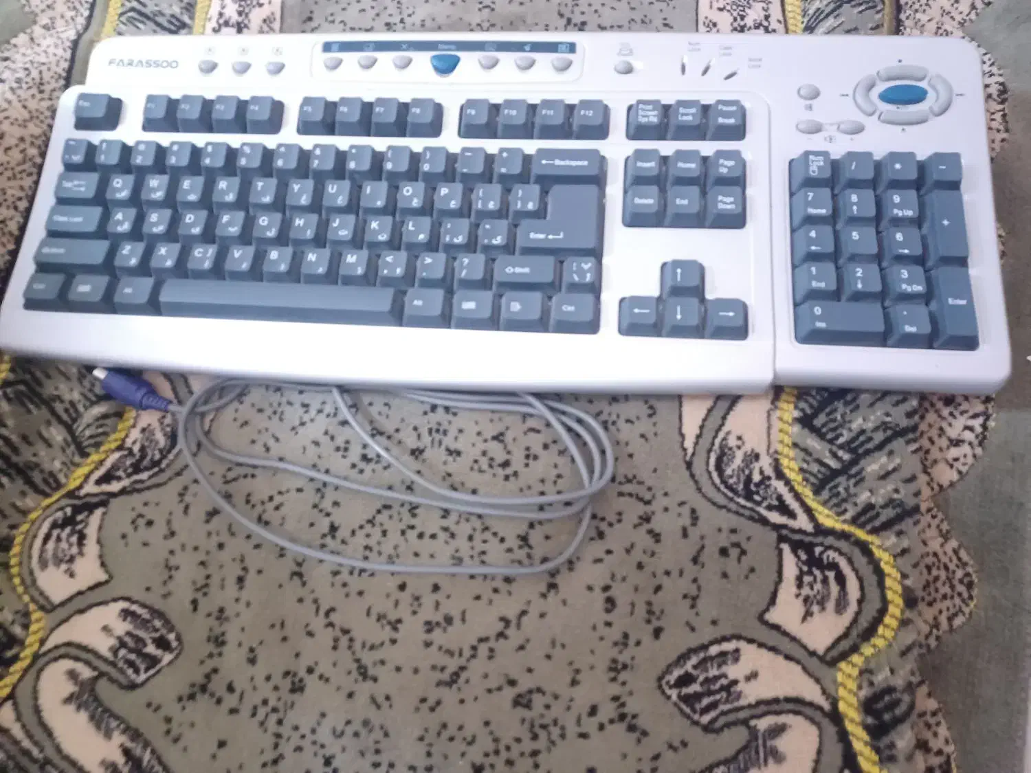 کامپیوتر رو میزی|رایانه رومیزی|نجف‌آباد, منتظری جنوبی|دیوار