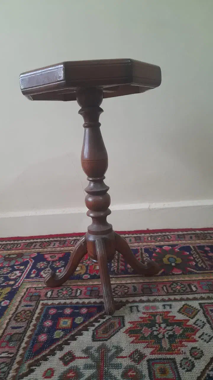 میز تلفن کاملا سالم|میز تلفن|تبریز, |دیوار