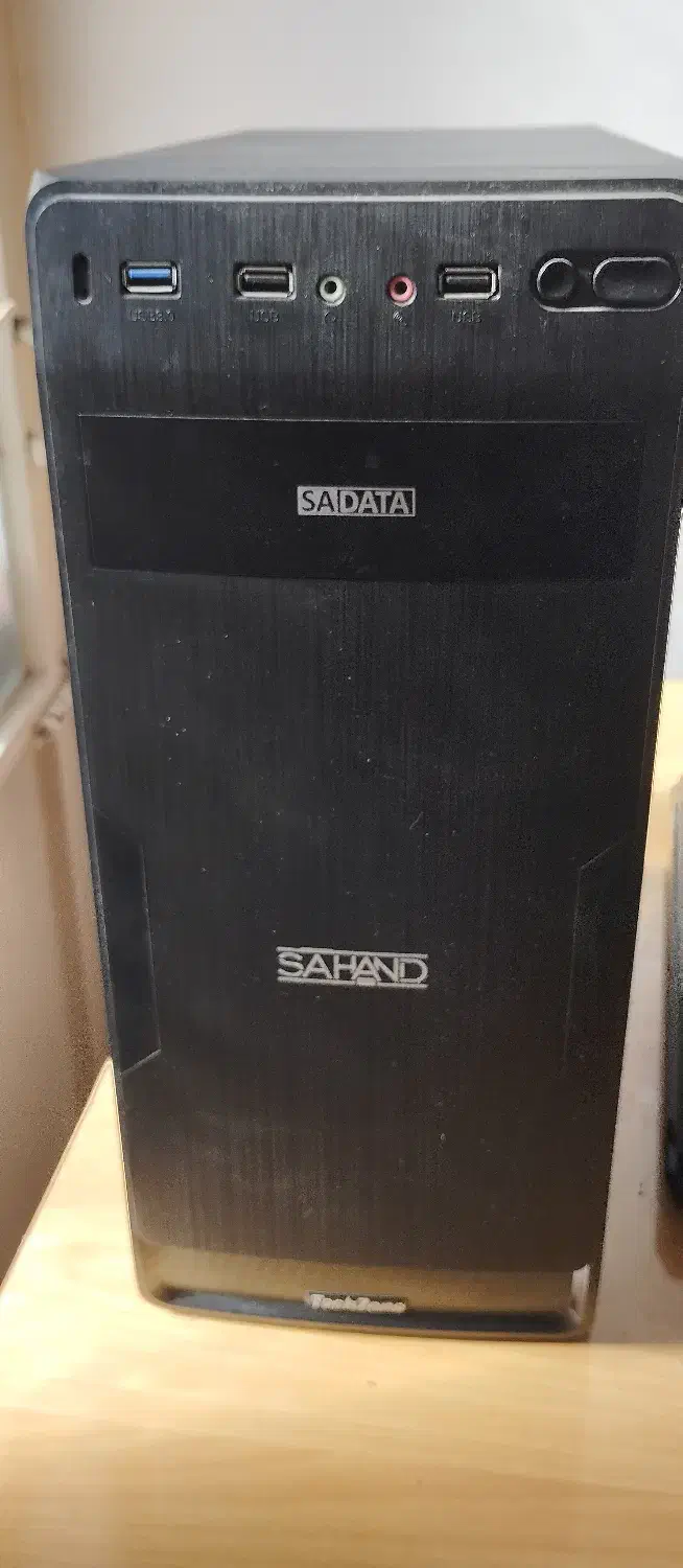 کیس کامپیوتر|رایانه رومیزی|قم, چهل درخت|دیوار