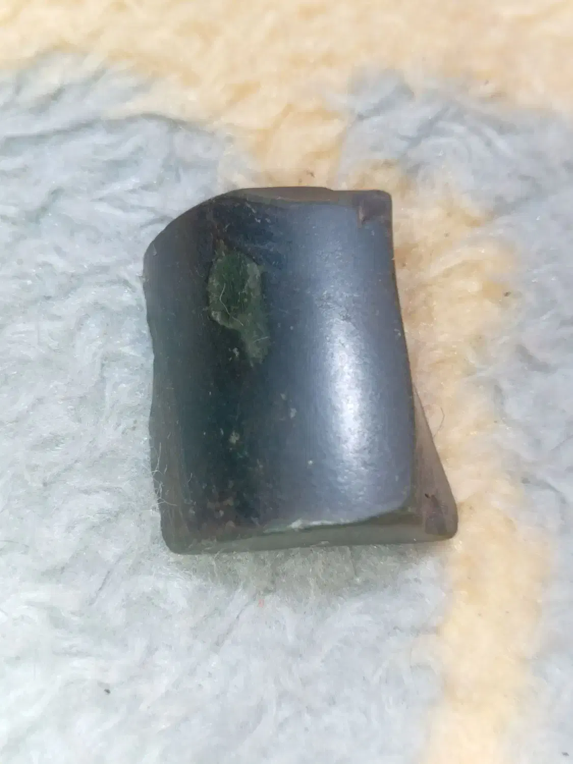 سنگ یشم|جواهرات|شاهین‌شهر, گزبرخوار|دیوار