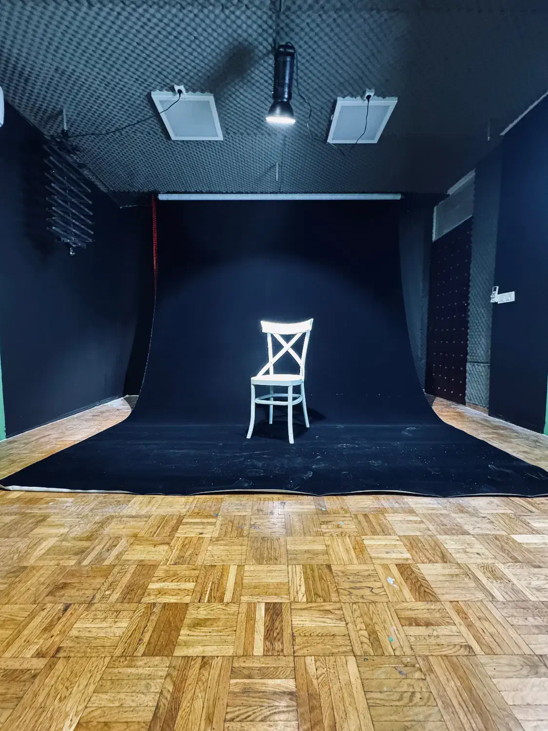 استودیو فیلمبرداری و عکاسی|اجارهٔ کوتاه‌مدت دفتر کار و فضای آموزشی|تهران, بهجت‌آباد|دیوار