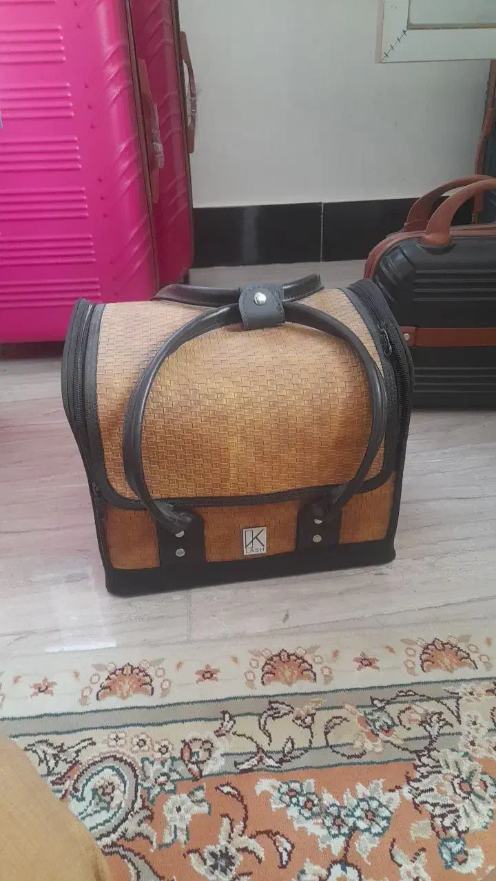 کیف کراتین|کیف، کفش، کمربند|ارومیه, |دیوار