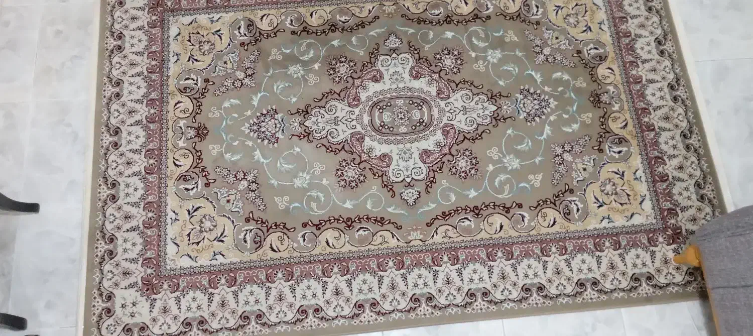 فروش فرش یک جفت ۶ و یک عدد ۴ متری|فرش|بندر انزلی, کوی واحدی|دیوار