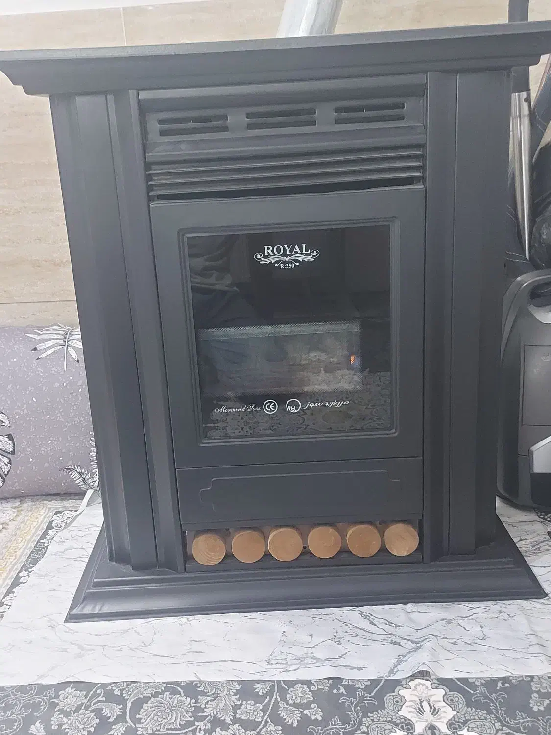 بخاری|بخاری، هیتر، شومینه|قم, قلعه یزدیها|دیوار