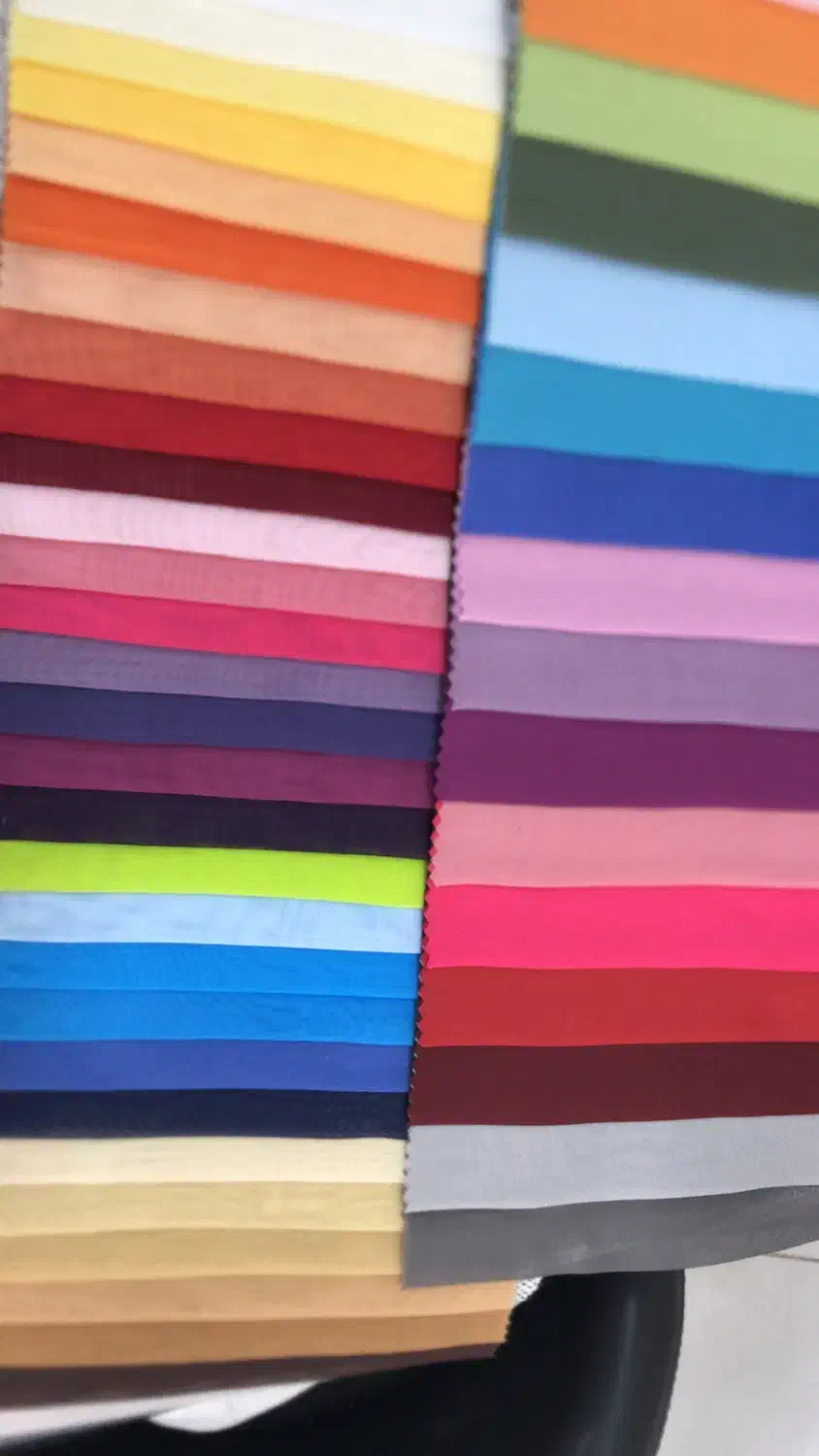 تعداد زیادی پارچه تیکه بزرگو کوچیک|پرده، رانر، رومیزی|سبزوار, هویزه|دیوار