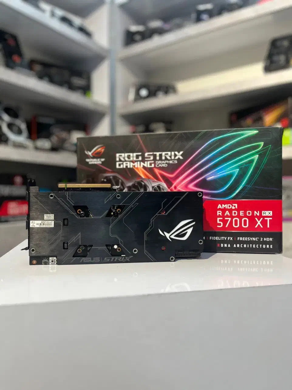 کارت گرافیک ASUS ROG RX 5700Xt 8G|قطعات و لوازم جانبی رایانه|مشهد, ارشاد|دیوار