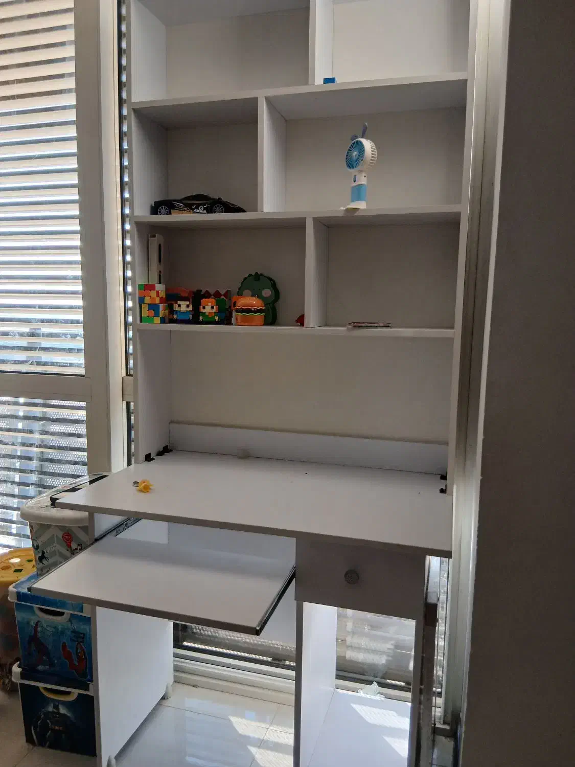 میز تحریر و صندلی باهم پنج میلیون|میز تحریر و کامپیوتر|تهران, فردوس|دیوار