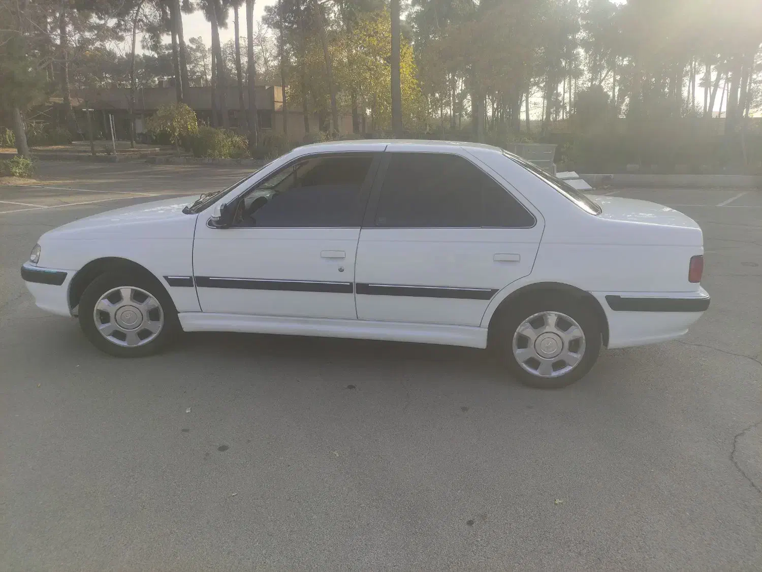 پارس مدل 401|خودرو سواری و وانت|تهران, چیتگر شمالی|دیوار