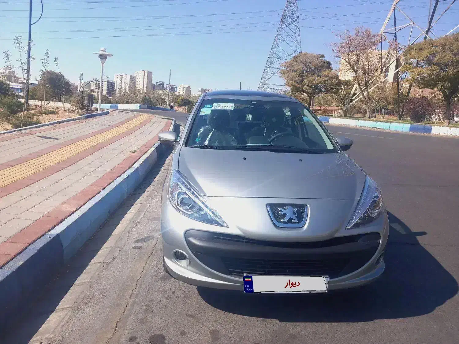 ۲۰۷ اوتومات پانا TU5 پلاس خشک|خودرو سواری و وانت|تبریز, |دیوار