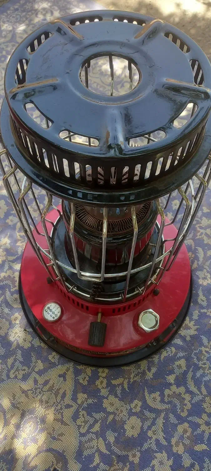 بخاری و چراغ روشنایی نفتی|بخاری، هیتر، شومینه|یزد, |دیوار