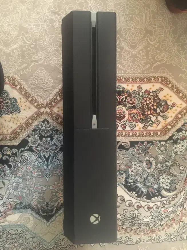 ایکس باکس وان با ۳ دسته|کنسول، بازی ویدئویی و آنلاین|مشهد, شاهد (شهرک غرب)|دیوار