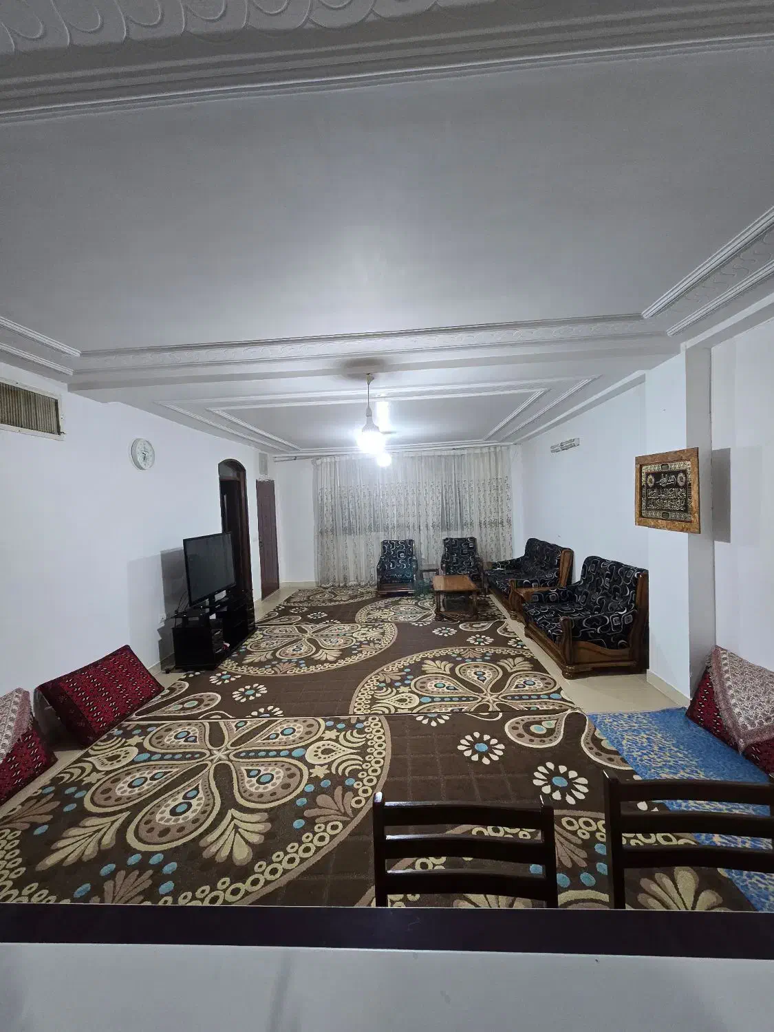 اجاره مبله|اجارهٔ خانه و ویلا|صدرا-فارس, فاز ۱|دیوار