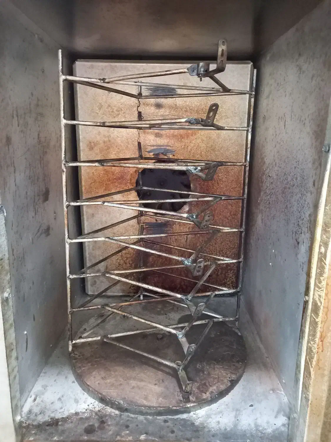 فر گردان ۸ دیس قنادی|اجاق گاز و لوازم برقی پخت‌وپز|زنجان, |دیوار