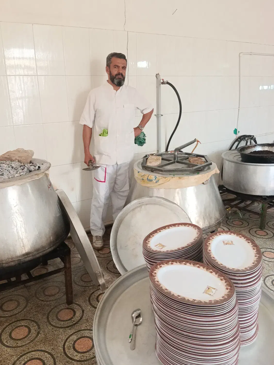 آشپز هستم|خدمات پذیرایی، مراسم|سمنان, |دیوار