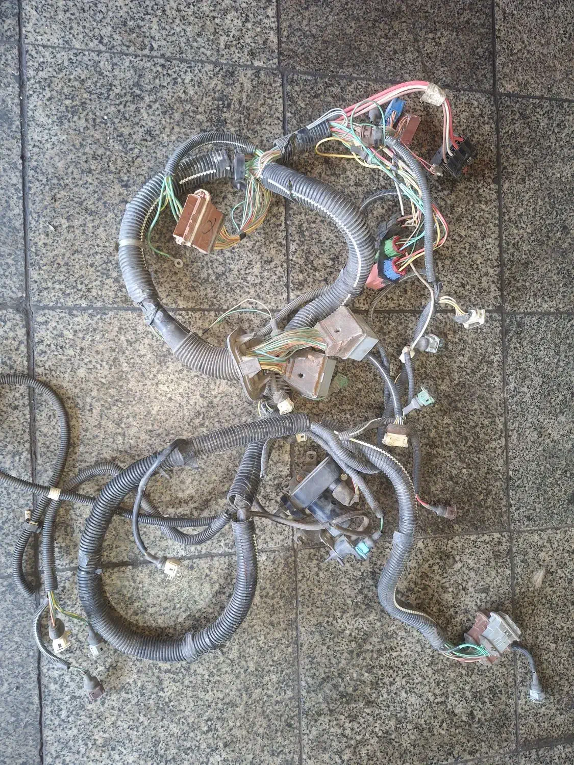 لوازم زانتیا|قطعات یدکی و لوازم جانبی|شهریار, شهریار|دیوار