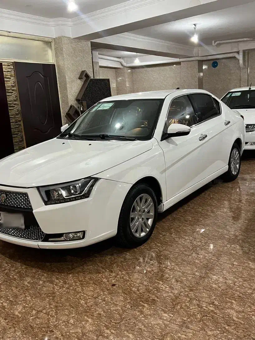 دنا پلاس۶دنده ۱۴۰۴|خودرو سواری و وانت|تبریز, |دیوار