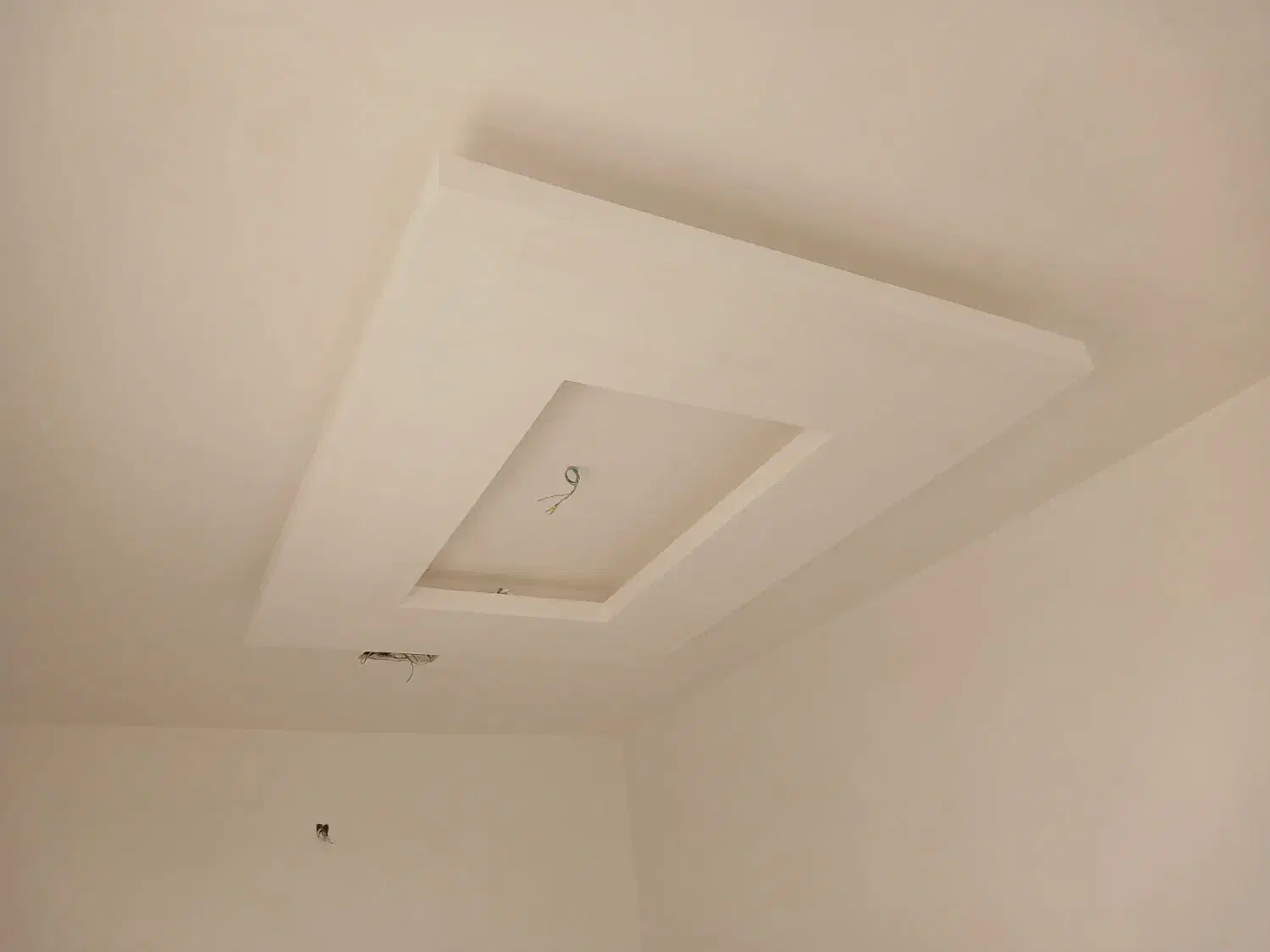 جوشکاری و دریل کاری|خدمات پیشه و مهارت|قائن, |دیوار