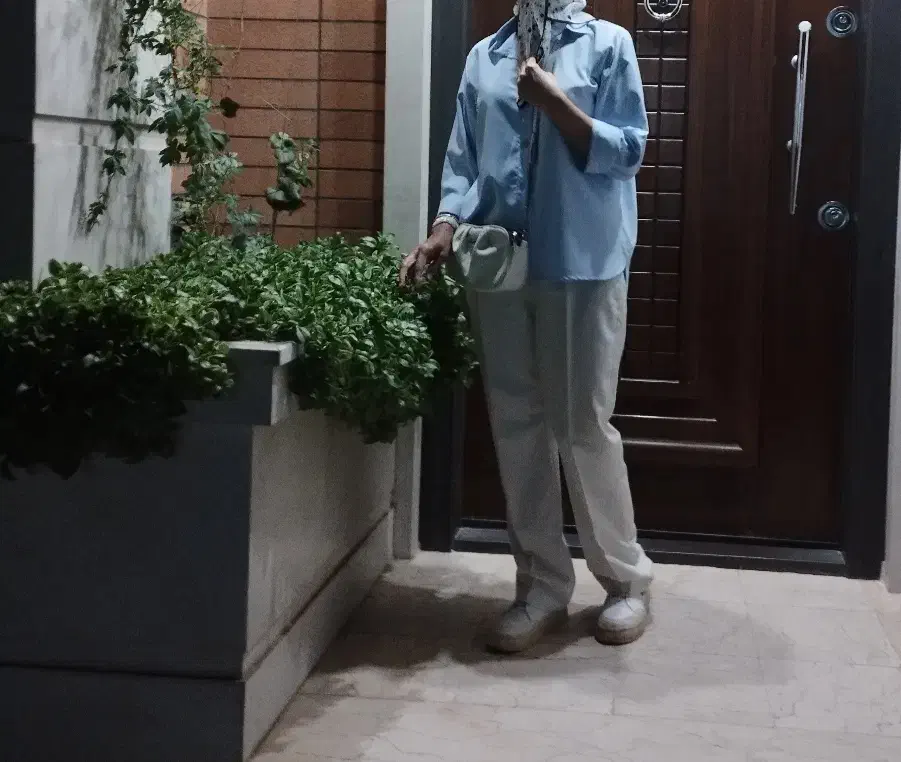 شومیز|لباس|میبد, |دیوار