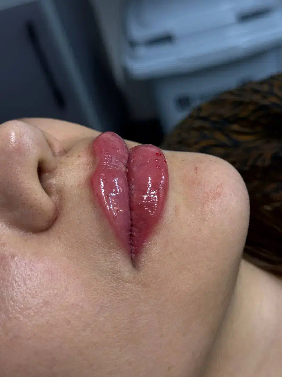 کلینیک تخصصی پوست،مو و زیبایی دکتر فاطمه عروجی|خدمات آرایشگری و زیبایی|تهران, مشیریه|دیوار