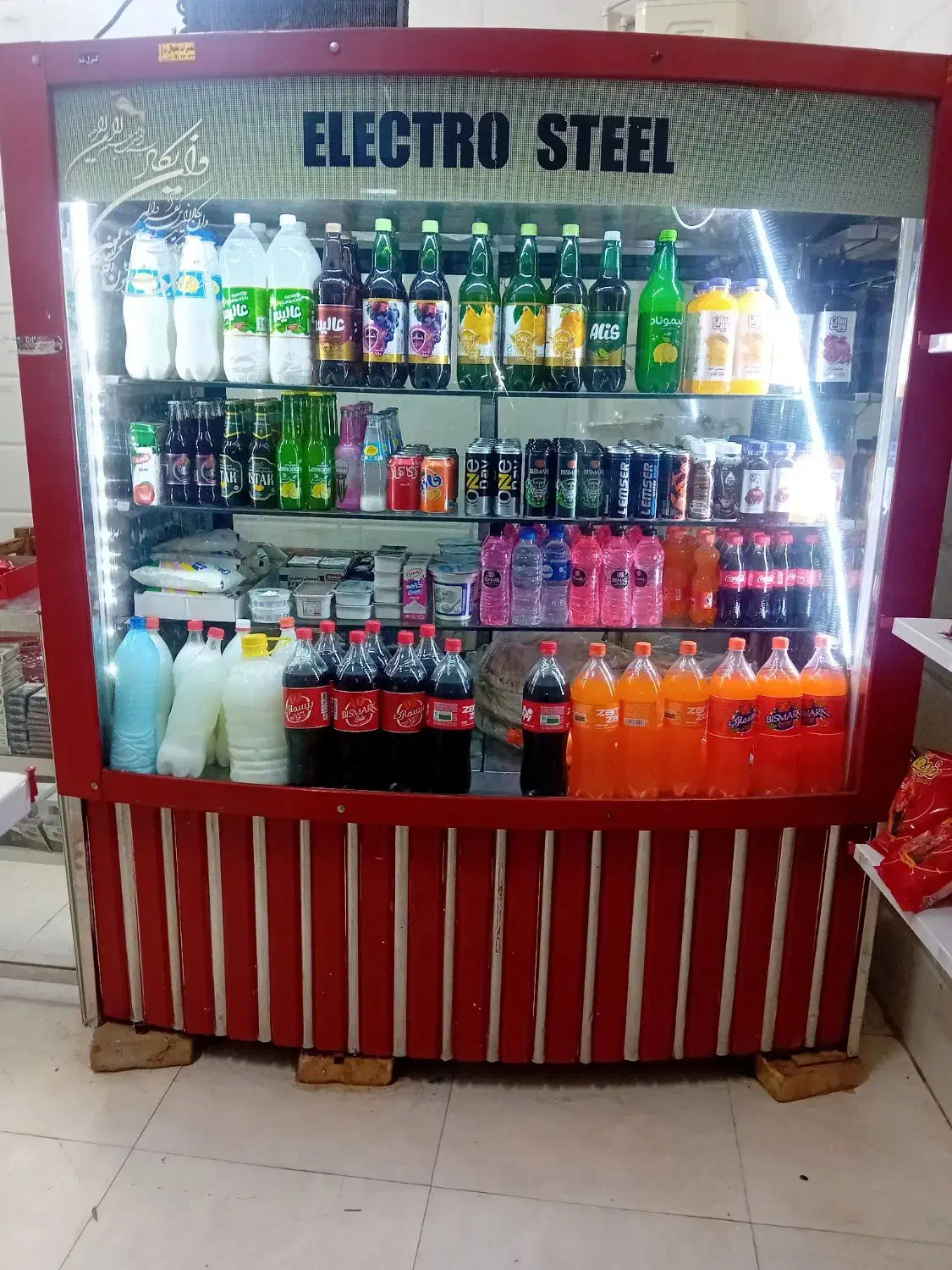 فروش دو عدد یخچال فروشگاهی|یخچال و فریزر|نیشابور, فضل|دیوار