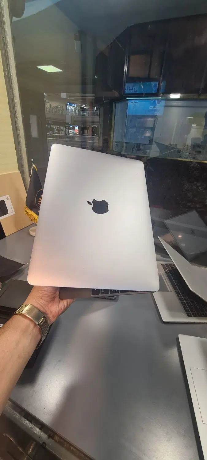 لپ تاپ mac2015|رایانه همراه|تهران, فلسطین (میدان انقلاب)|دیوار