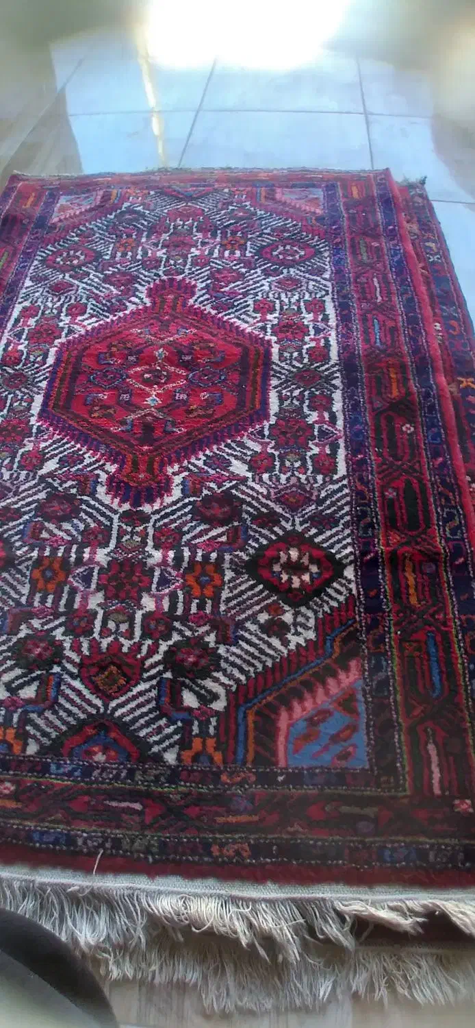 فرش دست بافت|فرش|کرمانشاه, |دیوار