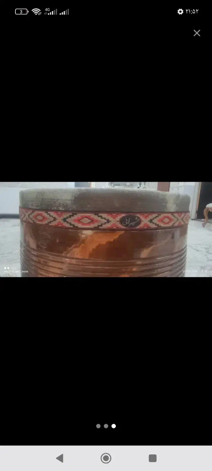 تنبک|سازهای سنتی|گلستان (تهران), |دیوار