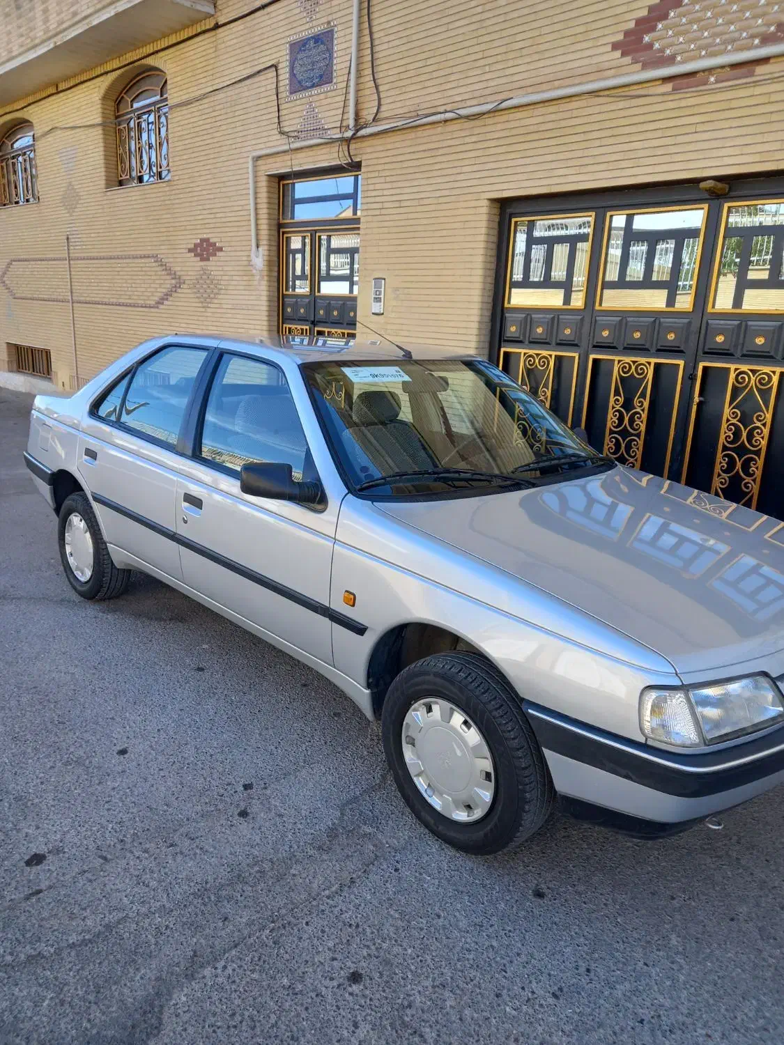 پژو405GLX مدل۸۷کلکسیونی خشک خشک صفر کمپانی|خودرو سواری و وانت|شیراز, تندگویان|دیوار