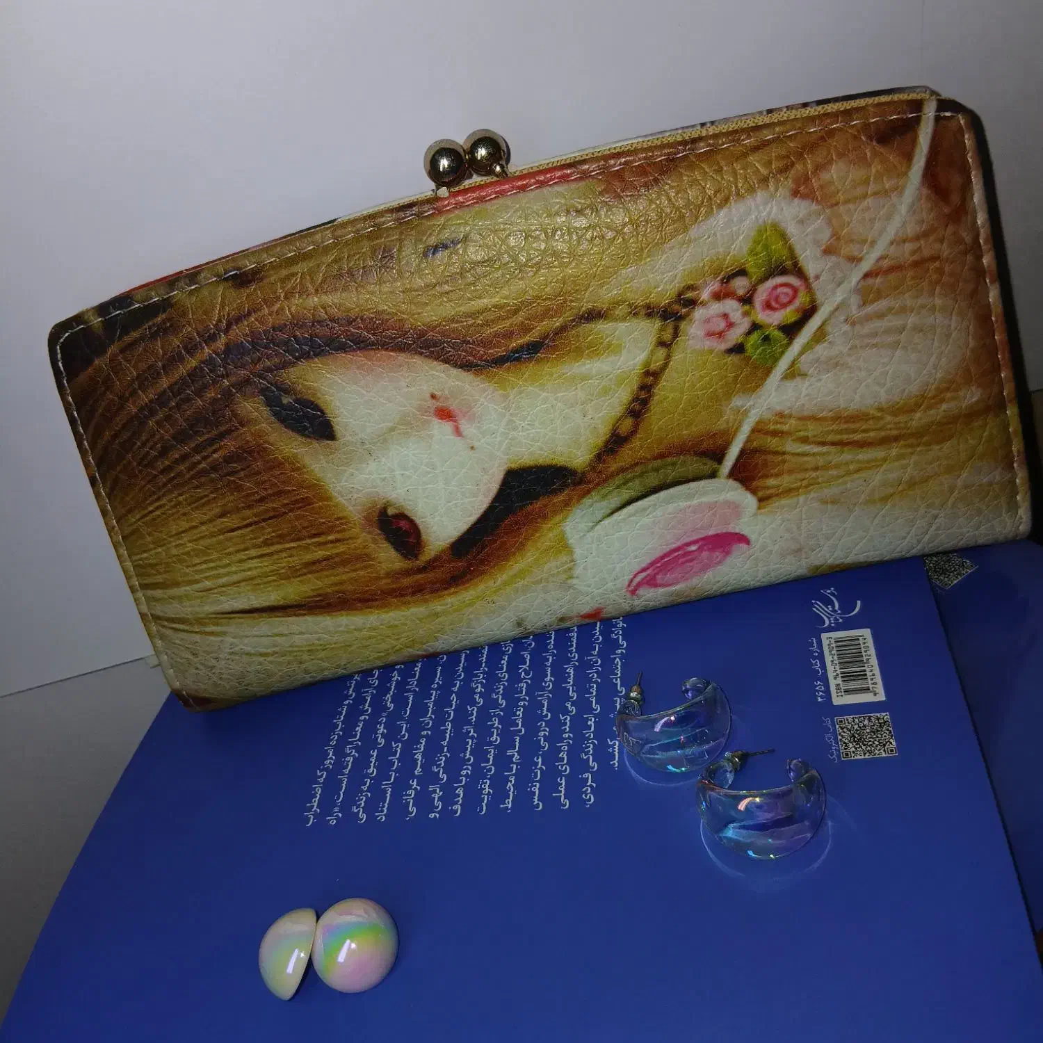 کیف دستی دخترانه/زنانه دو طرفه دارای دو طرح متفاوت|کیف، کفش، کمربند|بندر انزلی, عباس آباد|دیوار