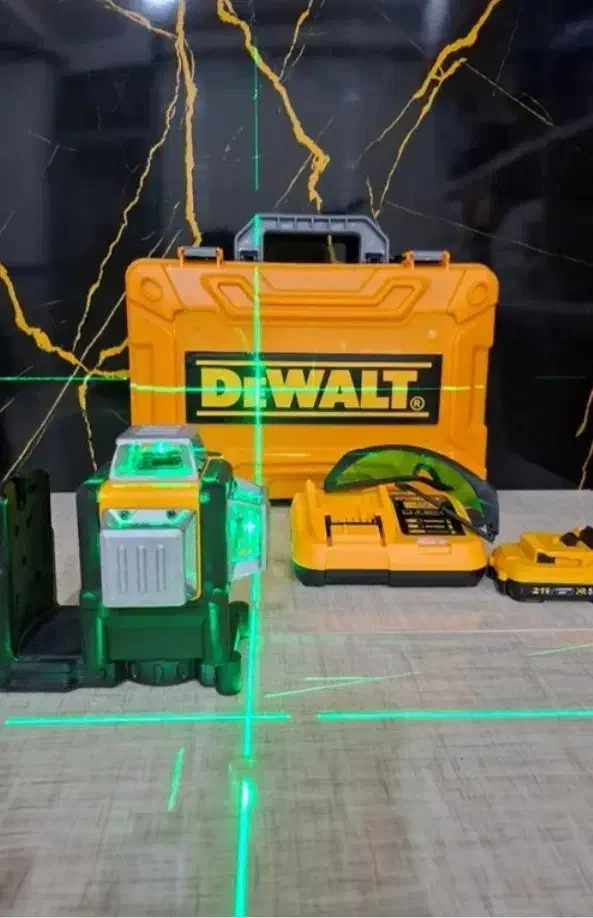 تراز لیزری ۳۶۰درجه دیوالت|ابزارآلات|کاشان, باغچه فیض|دیوار