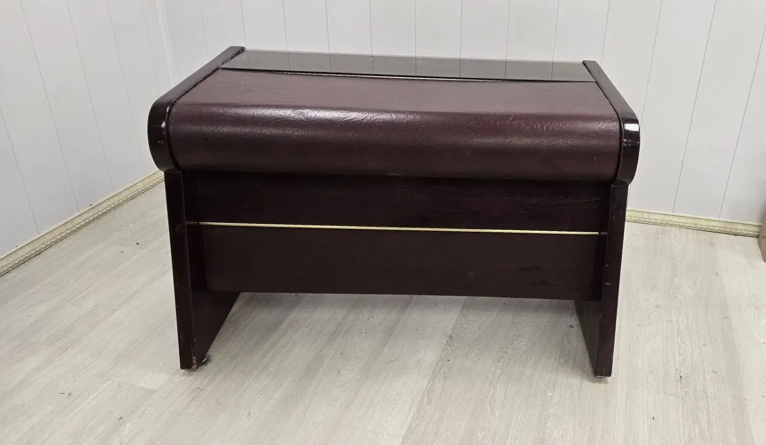 میز کار|میز تحریر و کامپیوتر|قم, صادقی|دیوار