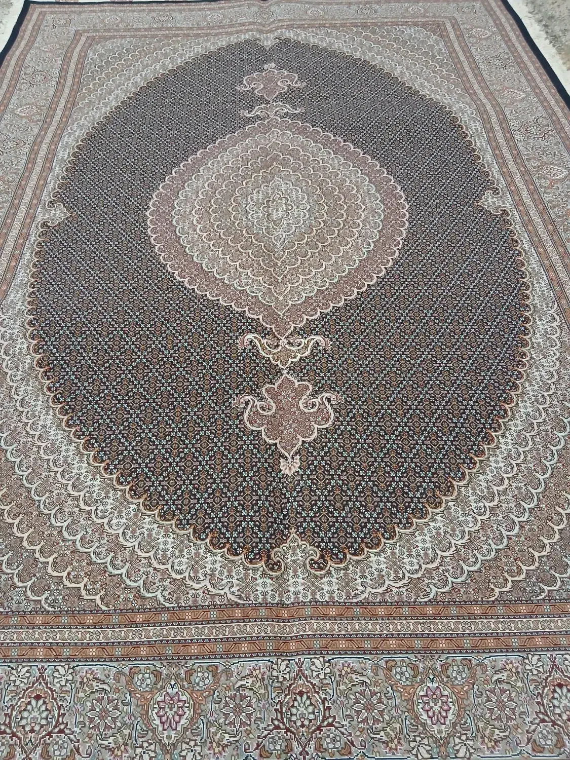 فرش دستبافت (ماهی خوی)|فرش|تهران, صادقیه|دیوار