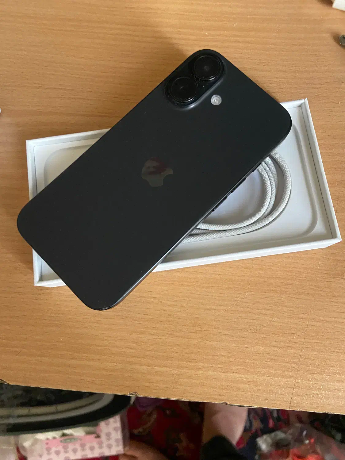 آیفون 16 نرمال باتری 100 همراه کلگی|موبایل|تهران, مهران|دیوار