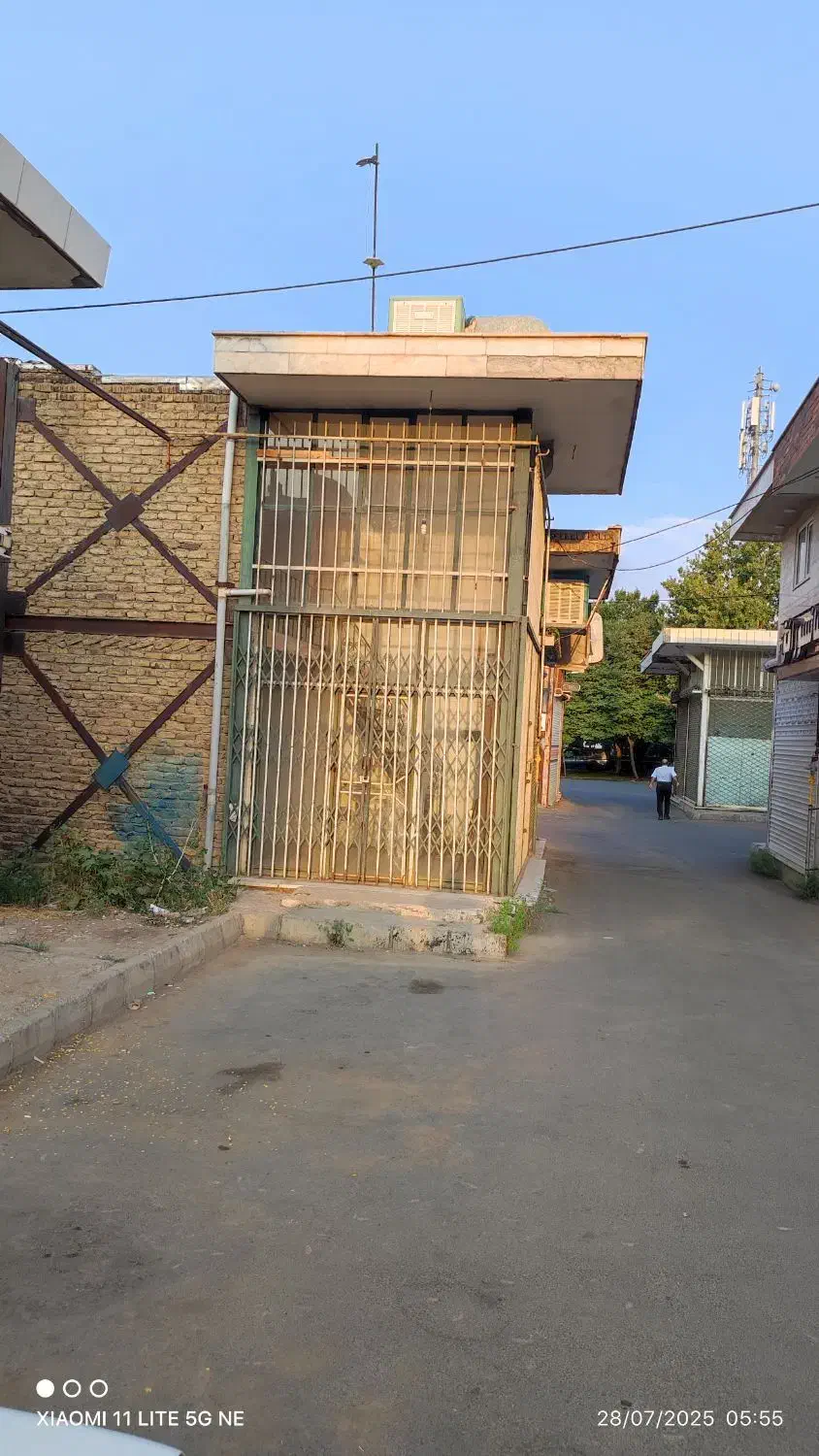مغازه بازارچه لاله جانبازان مشاغل تولیدی،انبار و .|اجارهٔ مغازه و غرفه|قزوین, |دیوار