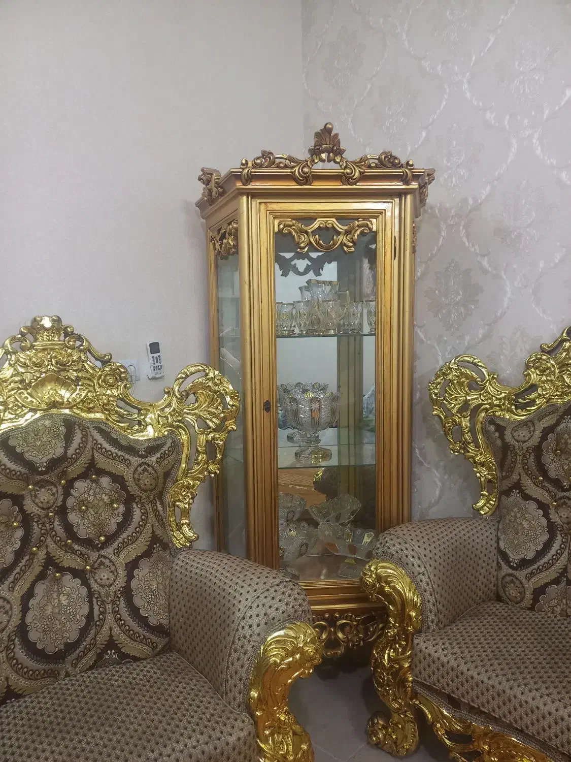 بوفه سلطنتی طلایی|بوفه، ویترین، کنسول|قم, نخودی|دیوار