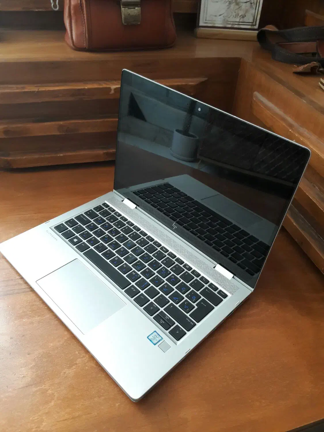 لپ تاب نسل ۸ رام ۱۶ حافظه ۲۵۶ ssd توضیحات|رایانه همراه|بردسکن, |دیوار