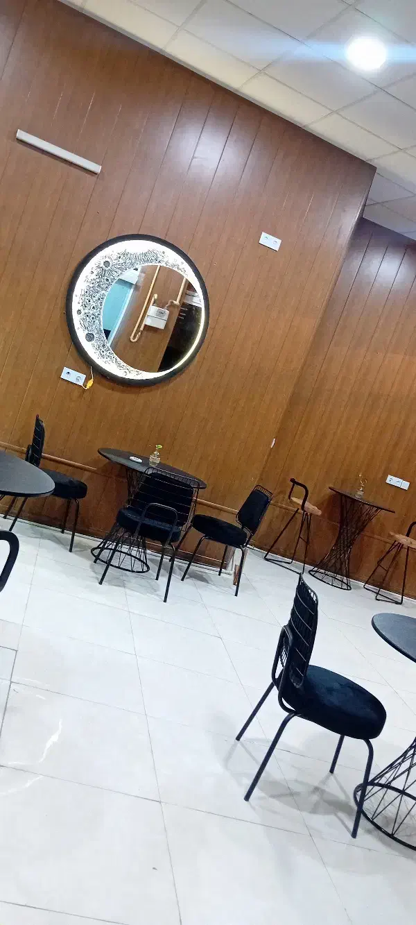 باریستای خانم در کافه|استخدام خدمات فروشگاه و رستوران|قرچک, مهدیه|دیوار