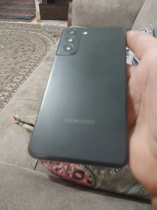 گوشی s21 fe رام ۸ حافظه ۲۵۶ اندروید ۱۶ 5G|موبایل|رشت, بازار|دیوار