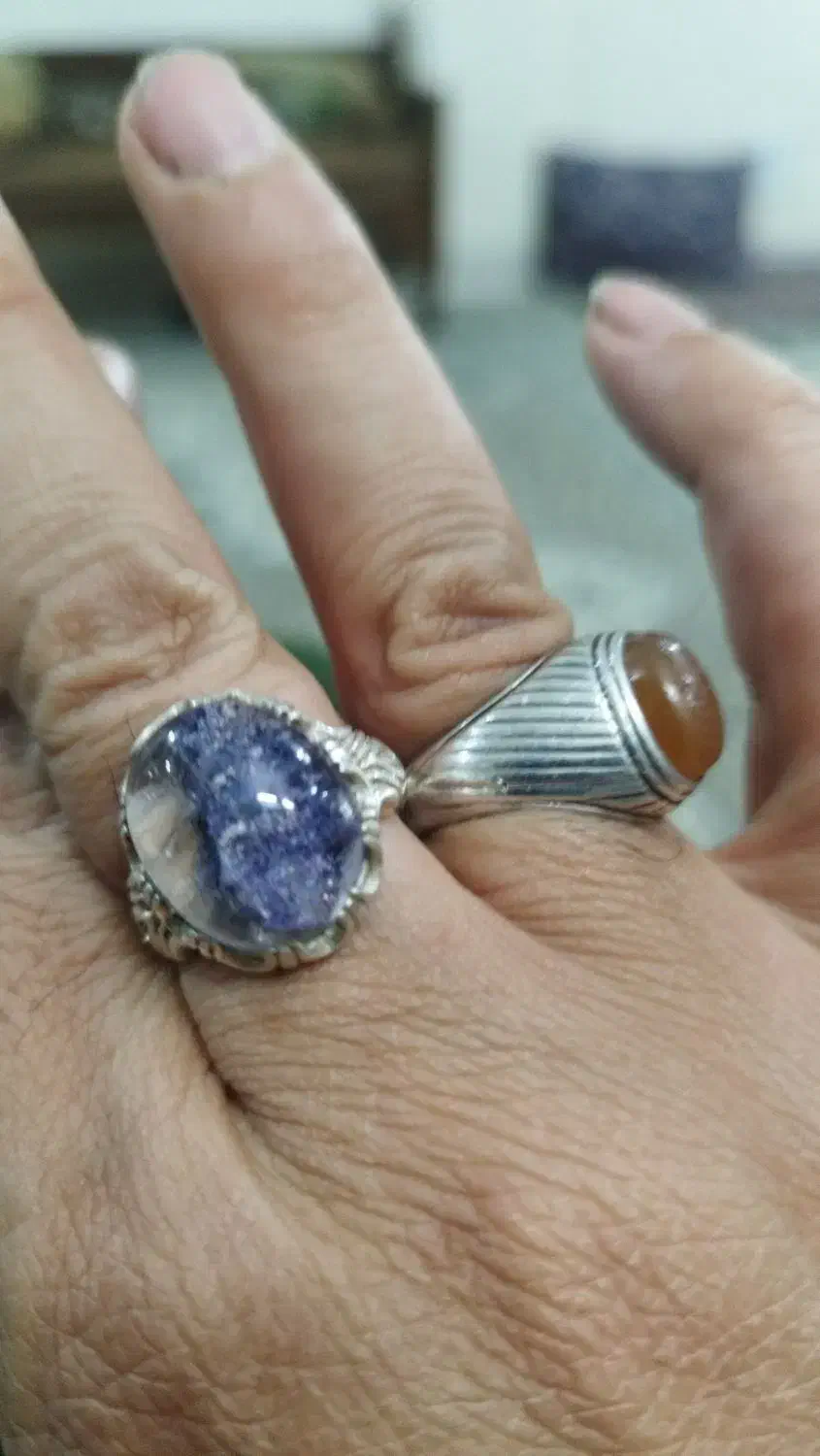 کوارتز لاجوردی|جواهرات|خمینی‌شهر, |دیوار