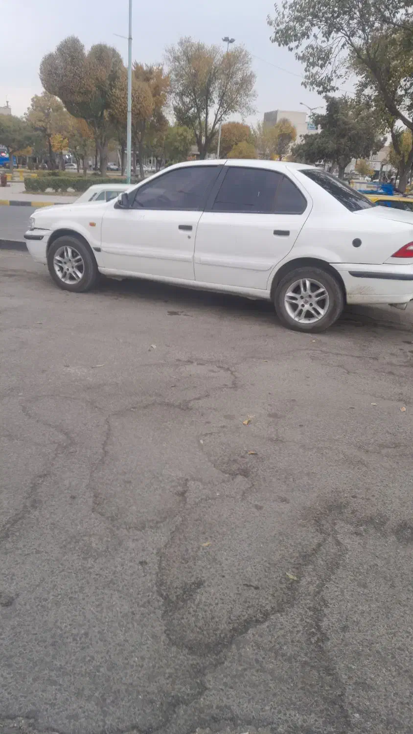 ماشین سمندمدل۸۸|خودرو سواری و وانت|سنندج, |دیوار