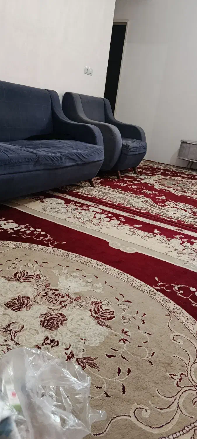 فروش یک دست مبل هفت نفره|مبلمان خانگی و میز عسلی|شیراز, شهرک مهدی‌آباد|دیوار