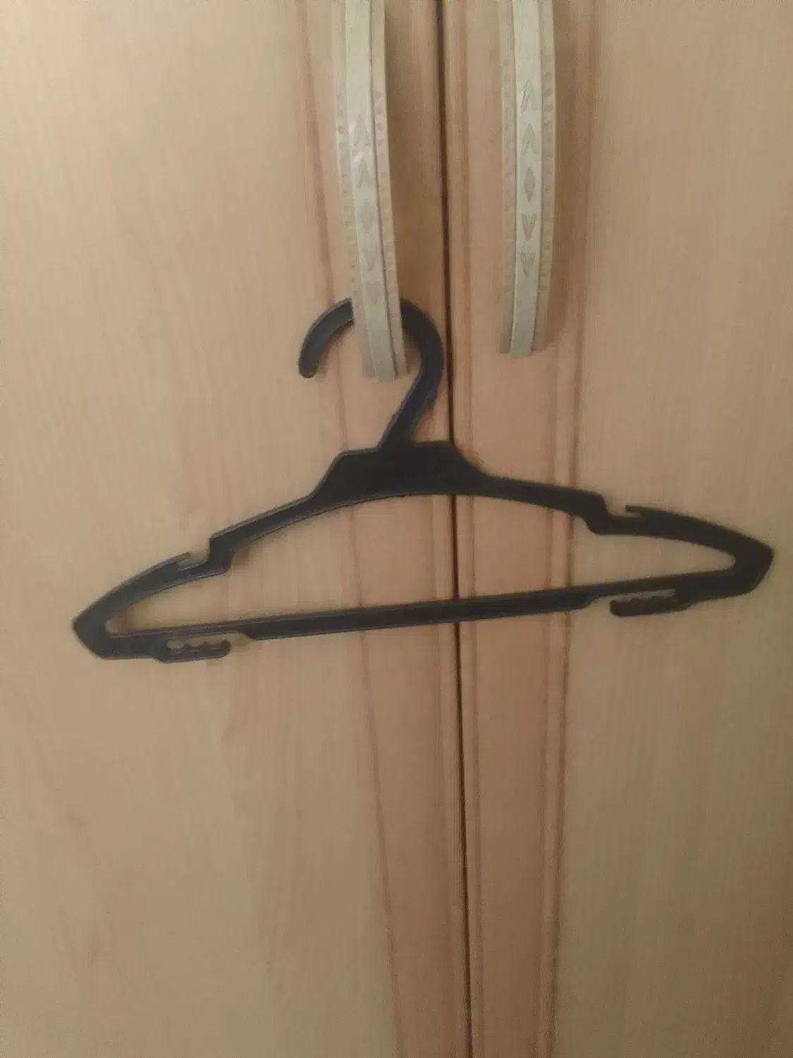 رخت آویز مشکی بچگانه|بندرخت و رختآویز|زنجان, |دیوار